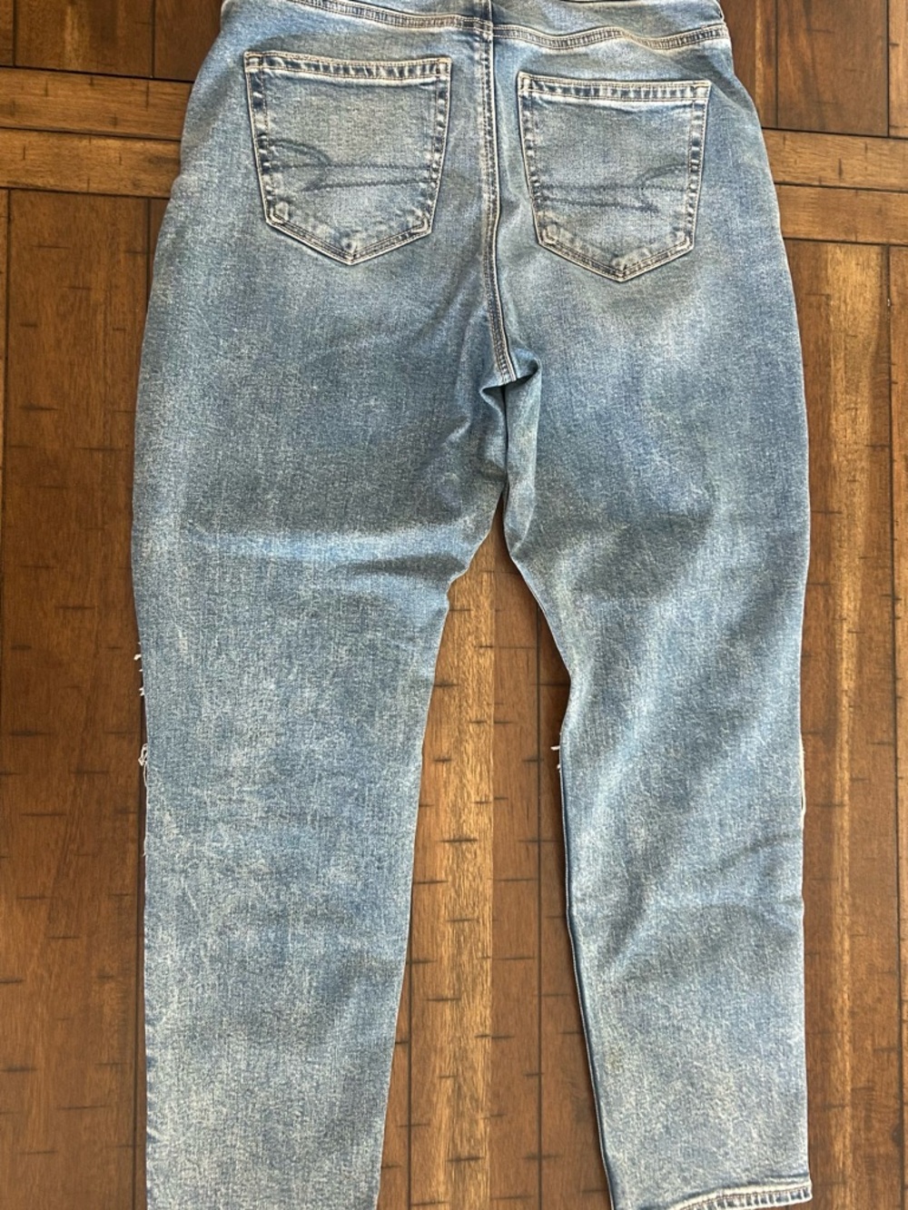 American Eagle Light Blue Distressed Mom Jeans - Picture 3 of 5